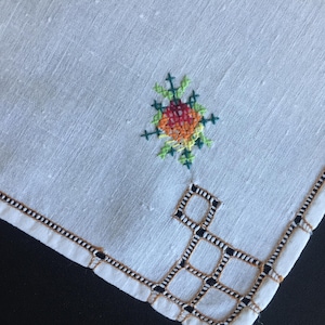 Small Vintage Hand Embroidered Irish Linen Cloth Napkin with Floral Design. Happily Single!