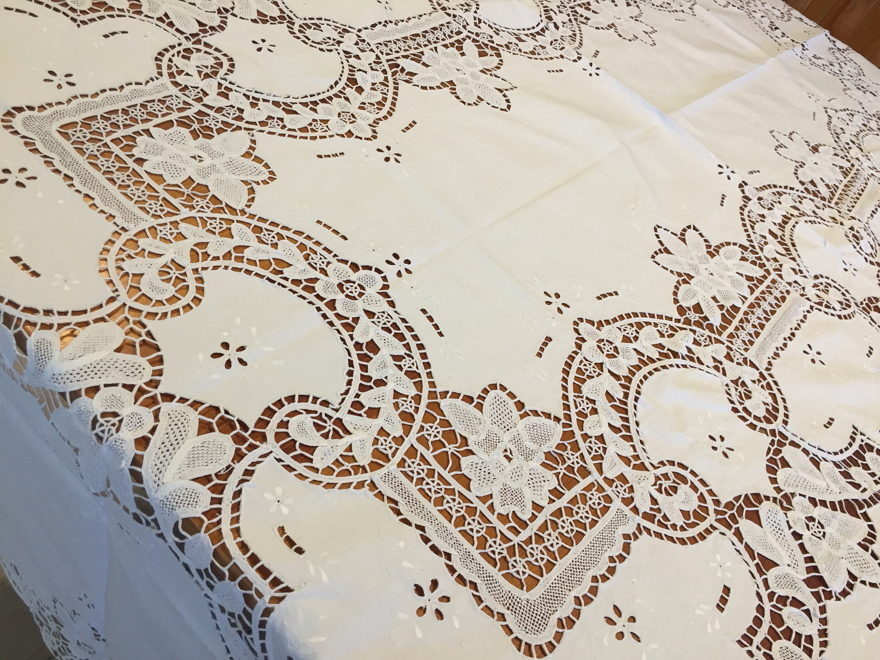 Hand Embroidered White Style Needle Lace Tablecloth Etsy