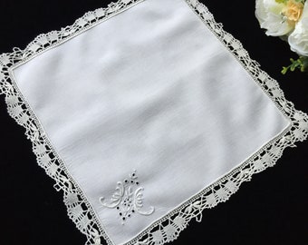 Hand Embroidered Antique Broderie Anglaise Doily or Napkin with Bobbin Lace Edging