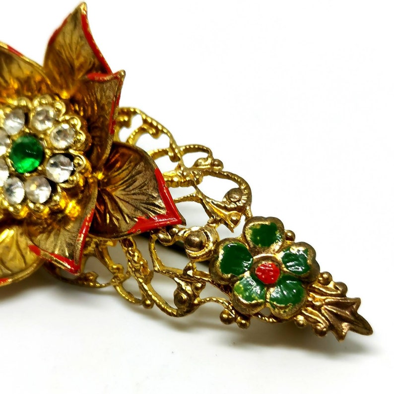 Vintage 70s floral brooch. Festive. Gold tone with green red colours. Retro. Christmas. image 6