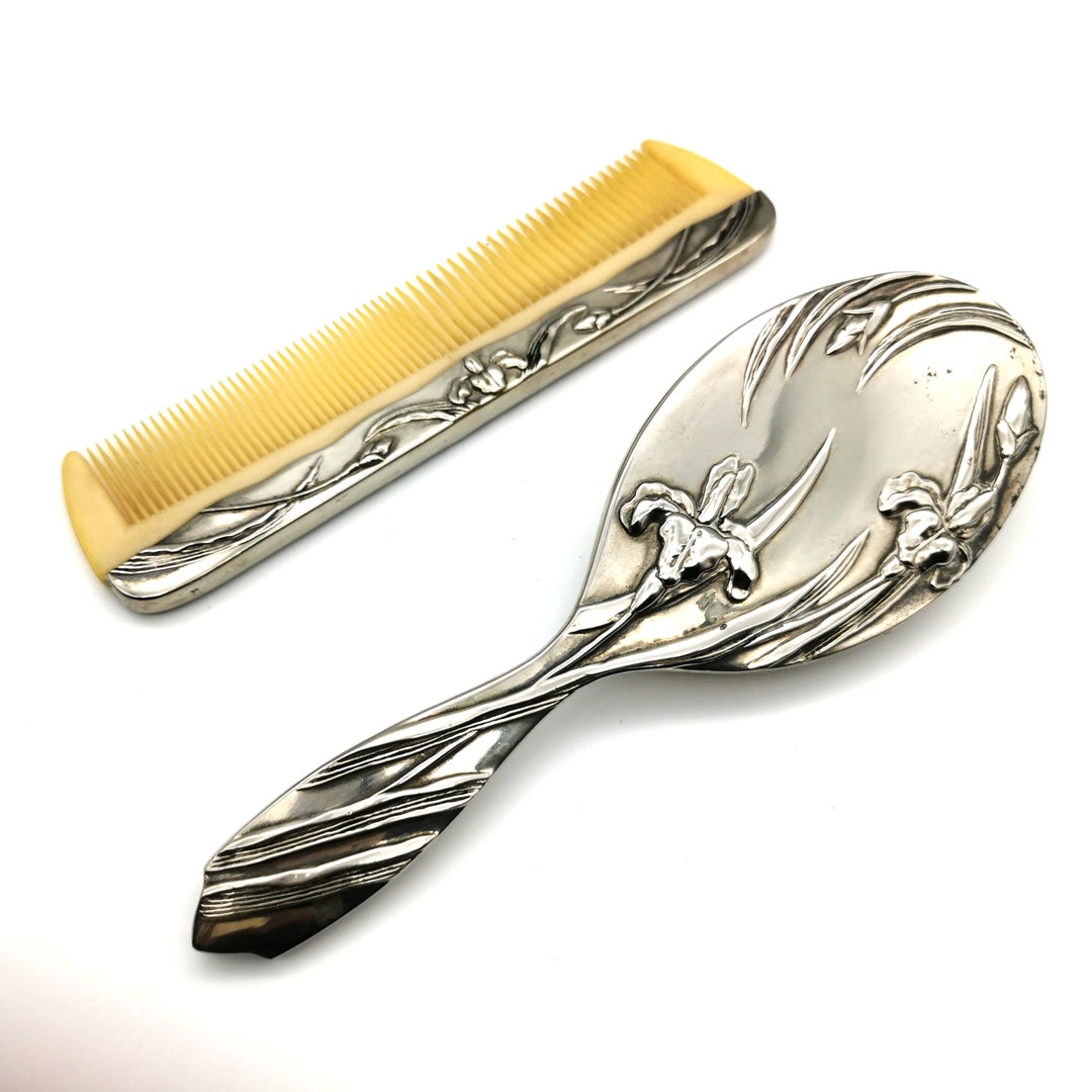 Antique Silver Plate Vanity Set. Dressing Table Brush & Comb. Ornate