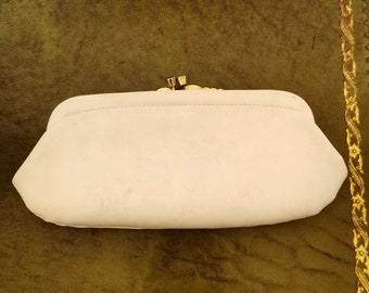 Vintage 70s white clutch bag purse. Red velvet lining. Mod Retro.