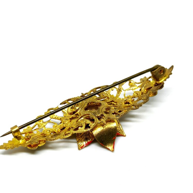 Vintage 70s floral brooch. Festive. Gold tone with green red colours. Retro. Christmas. image 3