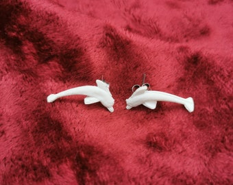 Vintage Dolphin Stud Earrings.  White Plastic.  Retro Costume Jewellery.