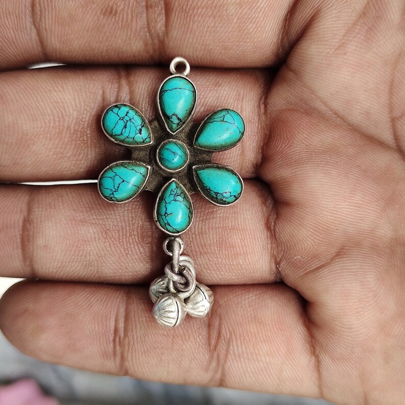 Gemstone pendant 1980/'s Antique Vintage turquoise Gemstone pendant Natural turquoise pendant silver gemstone pendant Vintage pendant