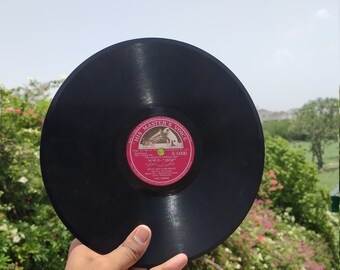 10 INCH VINYL Phonographic Record under Label " His Master's Voice", From 1960 s, Excellent condition