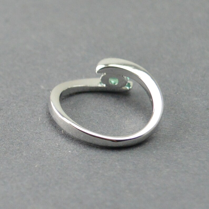 Emerald Jewelry Silver Emerald Ring Emerald Ring Sterling Silver Ring Natural Emerald Ring Gemstone Ring Solitaire Ring Handmade Ring