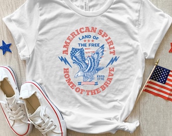 Vintage USA Eagle T-Shirt: Patriotic Fourth of July Tee