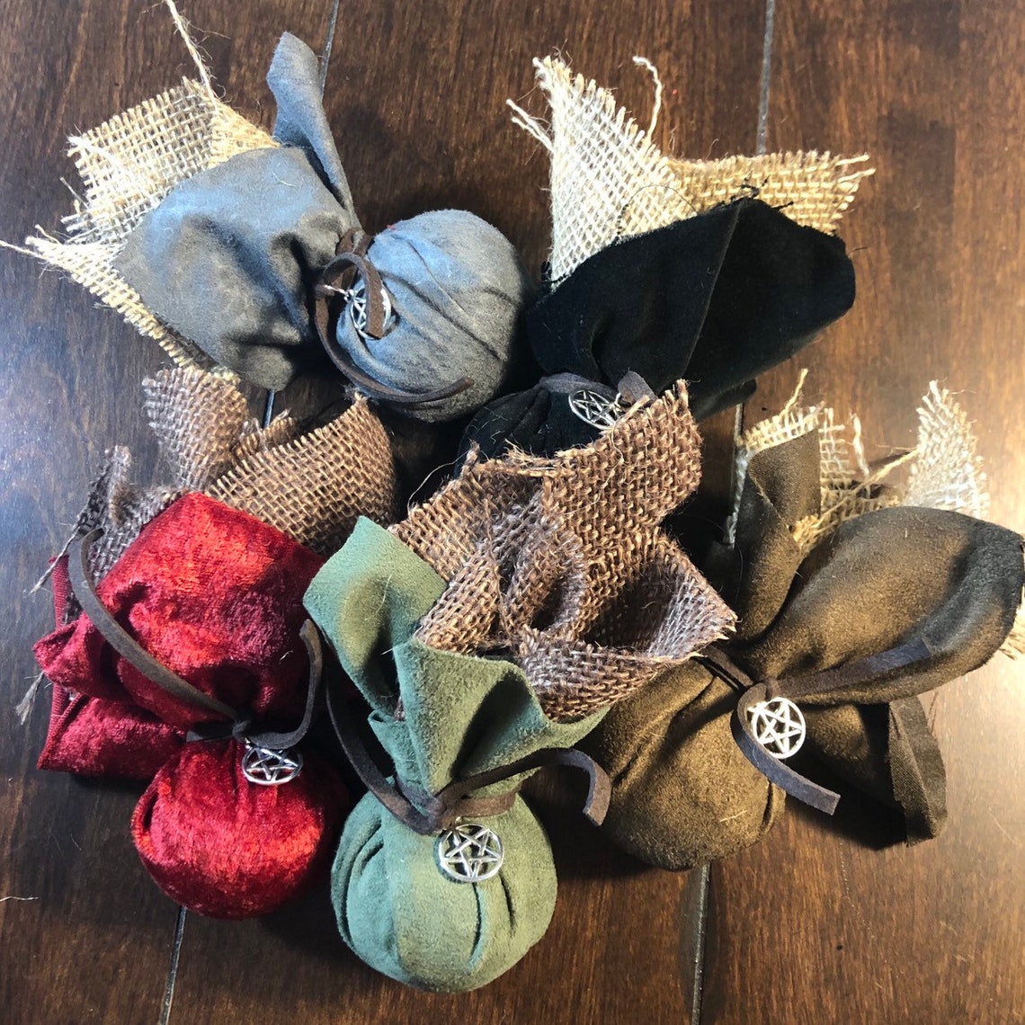 Supernatural Rowenas Hex Bag Magic Pentagram Witch Voodoo Etsy