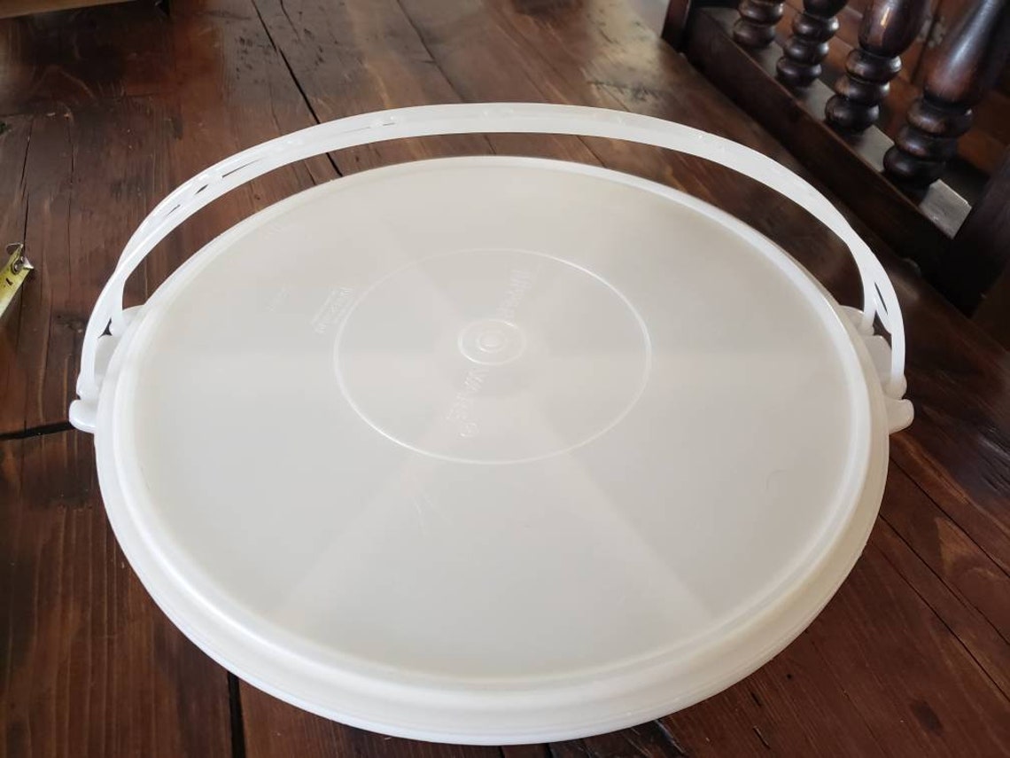 12 Tupperware divided vegetable tray/ relish dish with Etsy