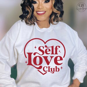 Koszulka Self Love Club: Odzież wzmacniająca afirmację