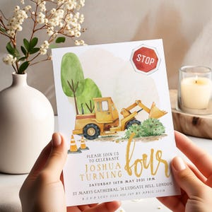 Invitación de cumpleaños de construcción imprimible, editable por edad, invitación a fiesta de excavadoras para niños, descarga instantánea en PDF, plantilla de cumpleaños infantil CST22
