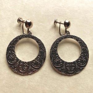 Dangling Silver Hoop Clip On Earrings: Boho Screwback Style