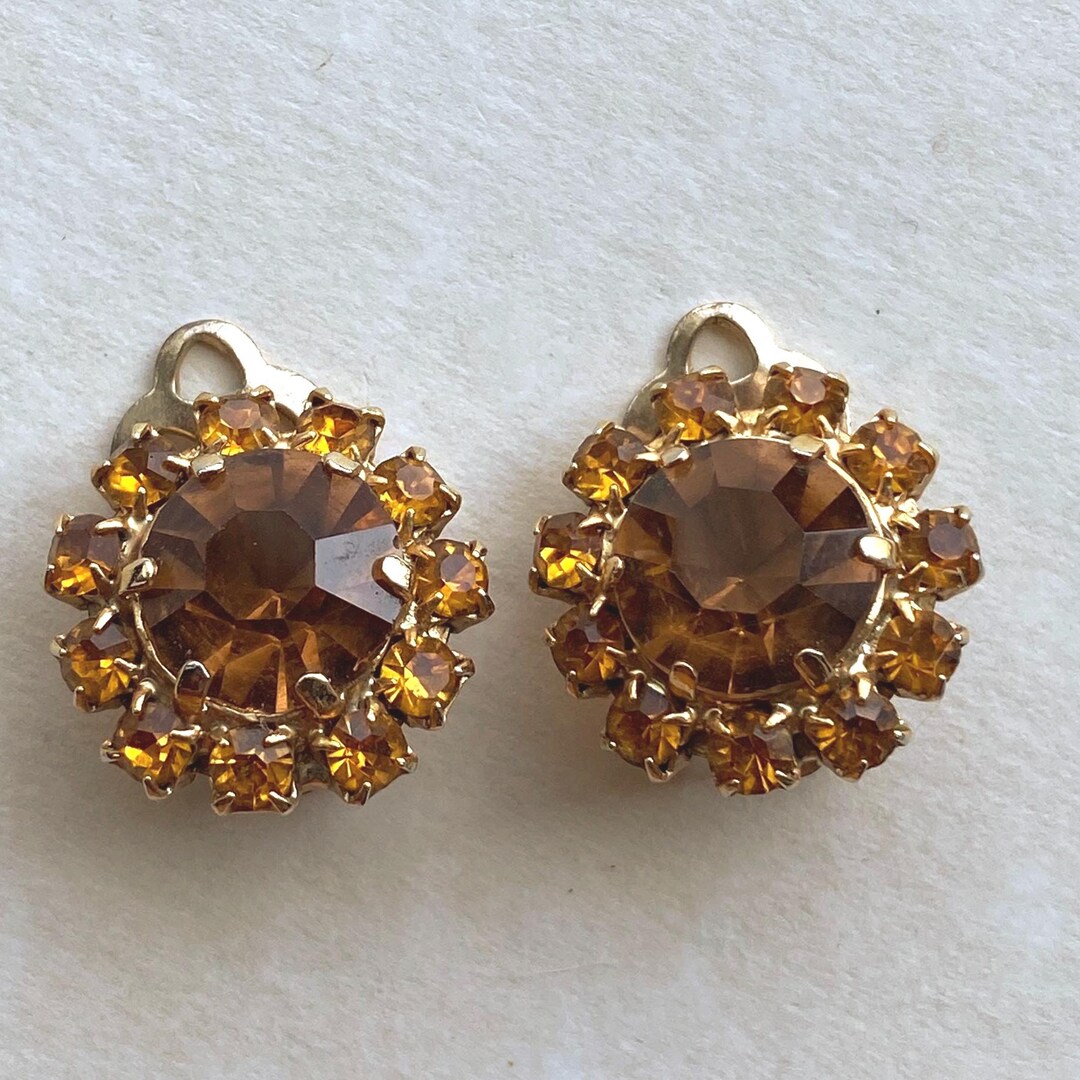 70's Rhinestone Flower Clip On Earrings