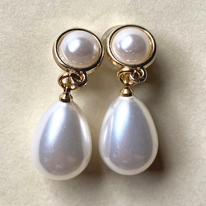 Boucles d'oreilles pendantes à clip, perles neutres, essentiels de la garde-robe