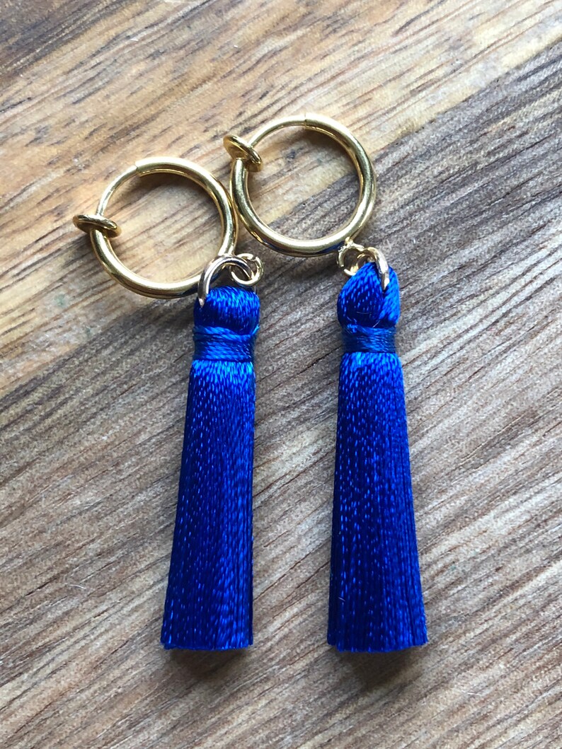 Small tassels spring hoop clip on earrings huggie| no pierce