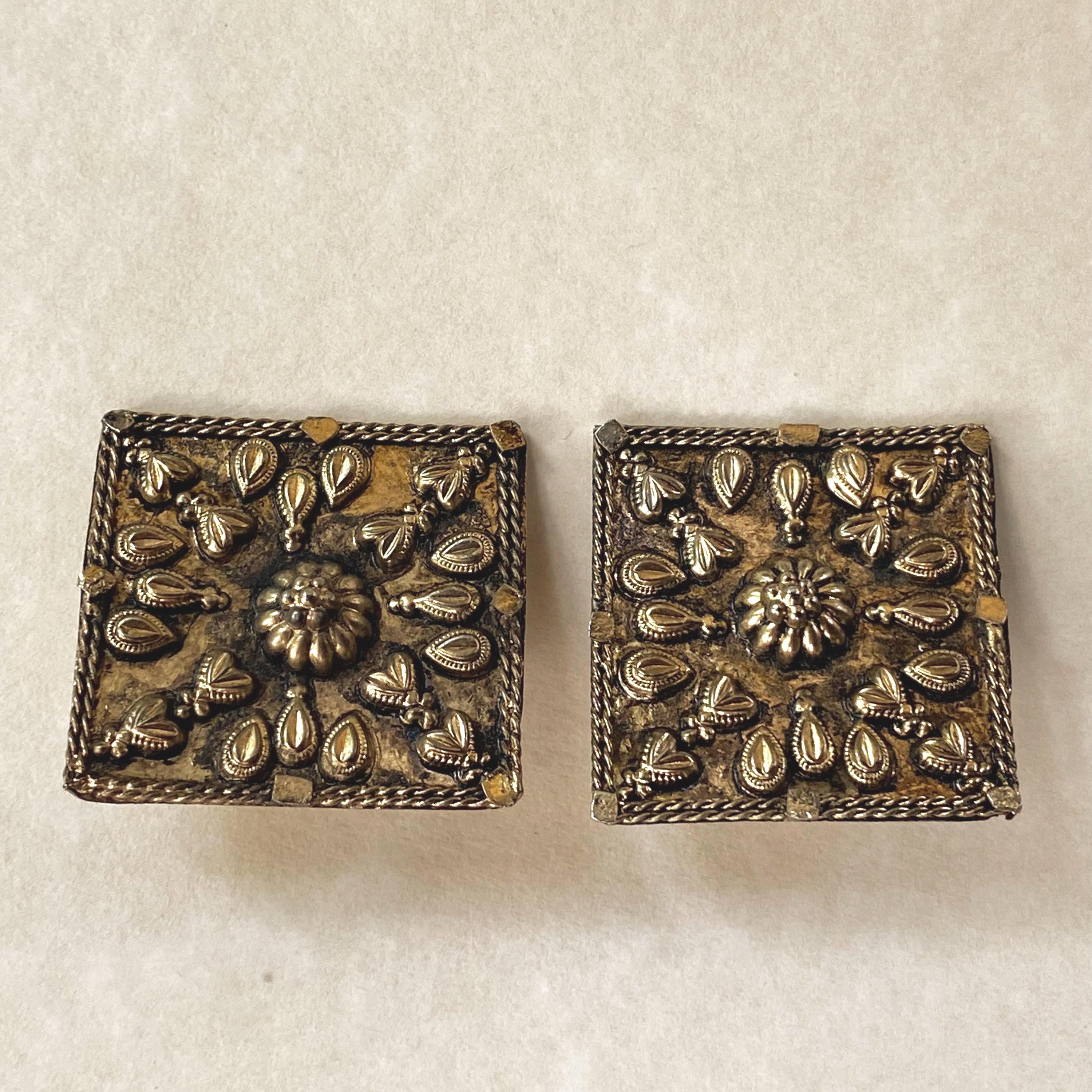 Vintage clip on square bronze earrings | bronze button earrings