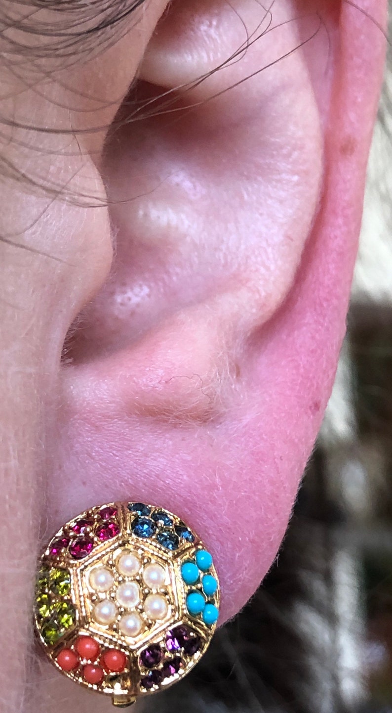Vintage signed D\u2019orlan buried treasure clip on earrings multicoloured stones and pearls
