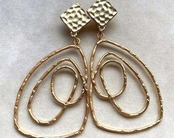 University Of Kentucky Silver Clip-On Dangle Earrings - Wildcats Team Spirit Jewelry