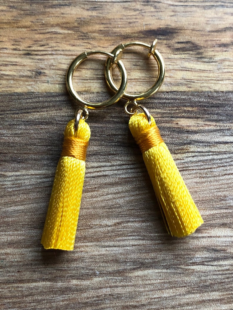 Small tassels spring hoop clip on earrings huggie| no pierce