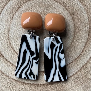 Marbled Trapezoid Clip On Earrings: Black and White Plastic