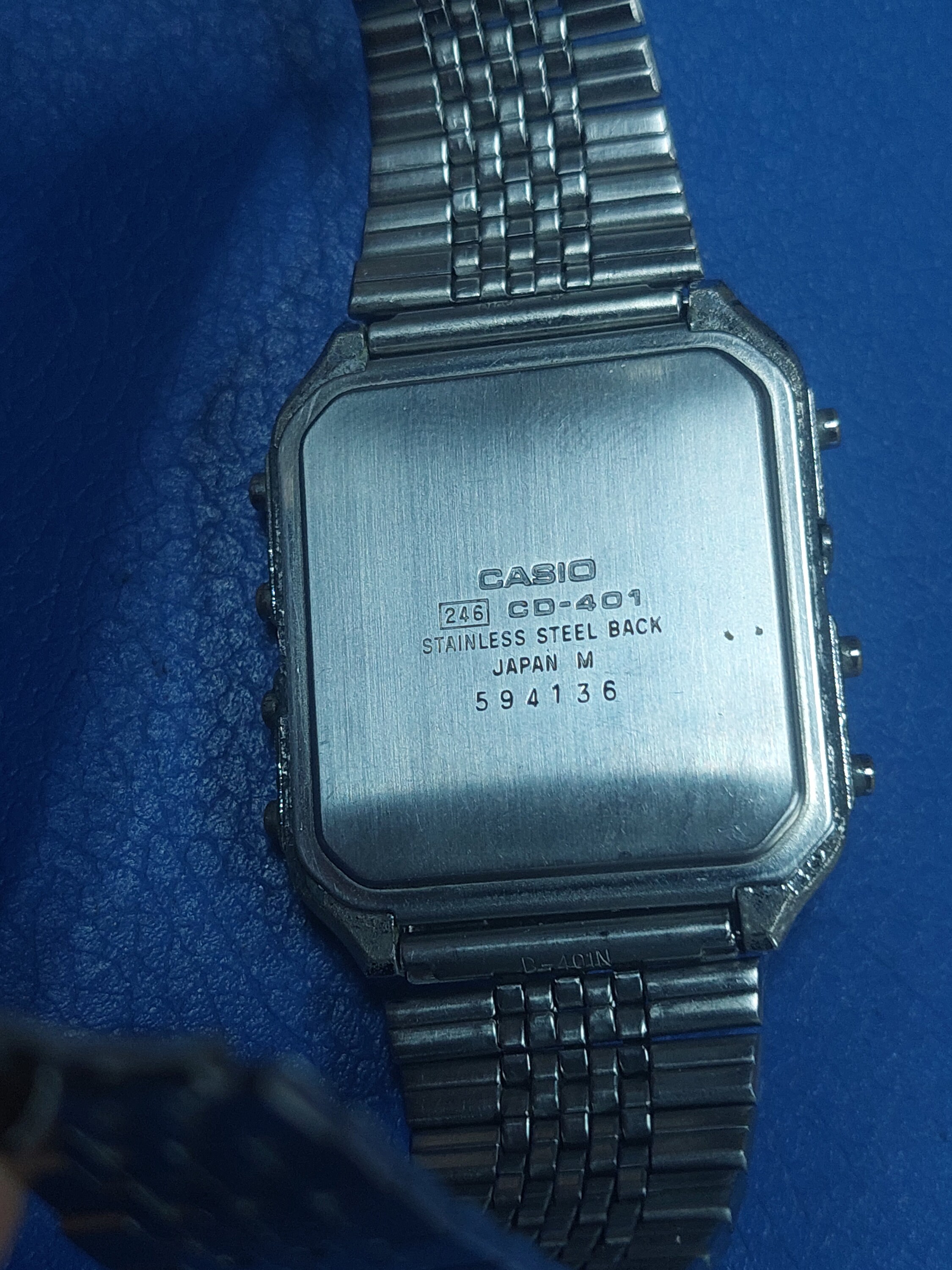 Vintage , Very Rare Casio Data Bank Watch Men 246 CD-401 Vintage , Very Rare Casio Data Bank Watch Men 246 CD-401