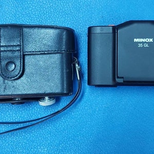 Rare Minox 35 GL 35mm point & shot film Camera with orginal case  *** as is , not working ***