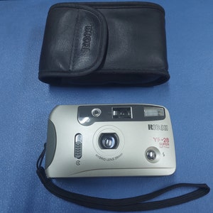 Ricoh YF-28 Super date 35mm Point And Shoot Camera *** great condition ***