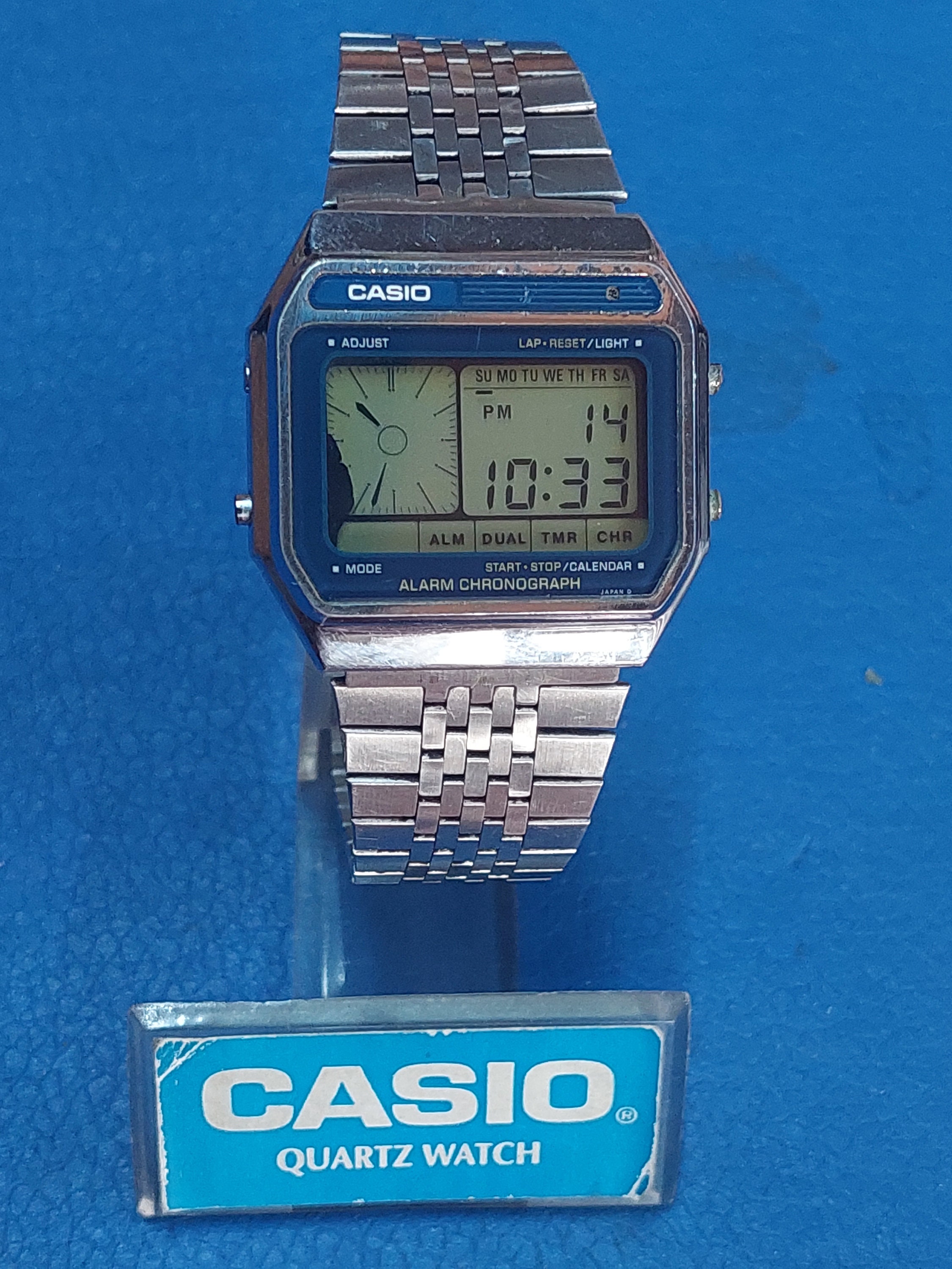 Vintage & Very Rare Casio AX-210 Watch Digi-ana 3 Melody Vintage & Very Rare Casio AX-210 Watch Digi-ana 3 Melody