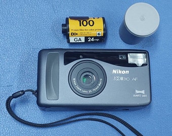 Nikon Zoom 310 AF PANORAMA Quartz Date Point and Shoot W/ Case