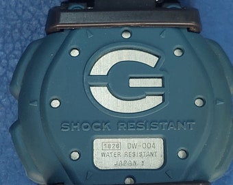 Casio G-shock 1826 DW-004 X-treme Made in Japan *** Good Casio G-shock 1826 DW-004 X-treme Made in Japan *** Good