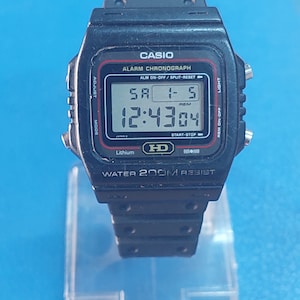 カシオ Rare 1989 CASIO DW-260 (890) Japan U 38mm Black Wristwatch - New