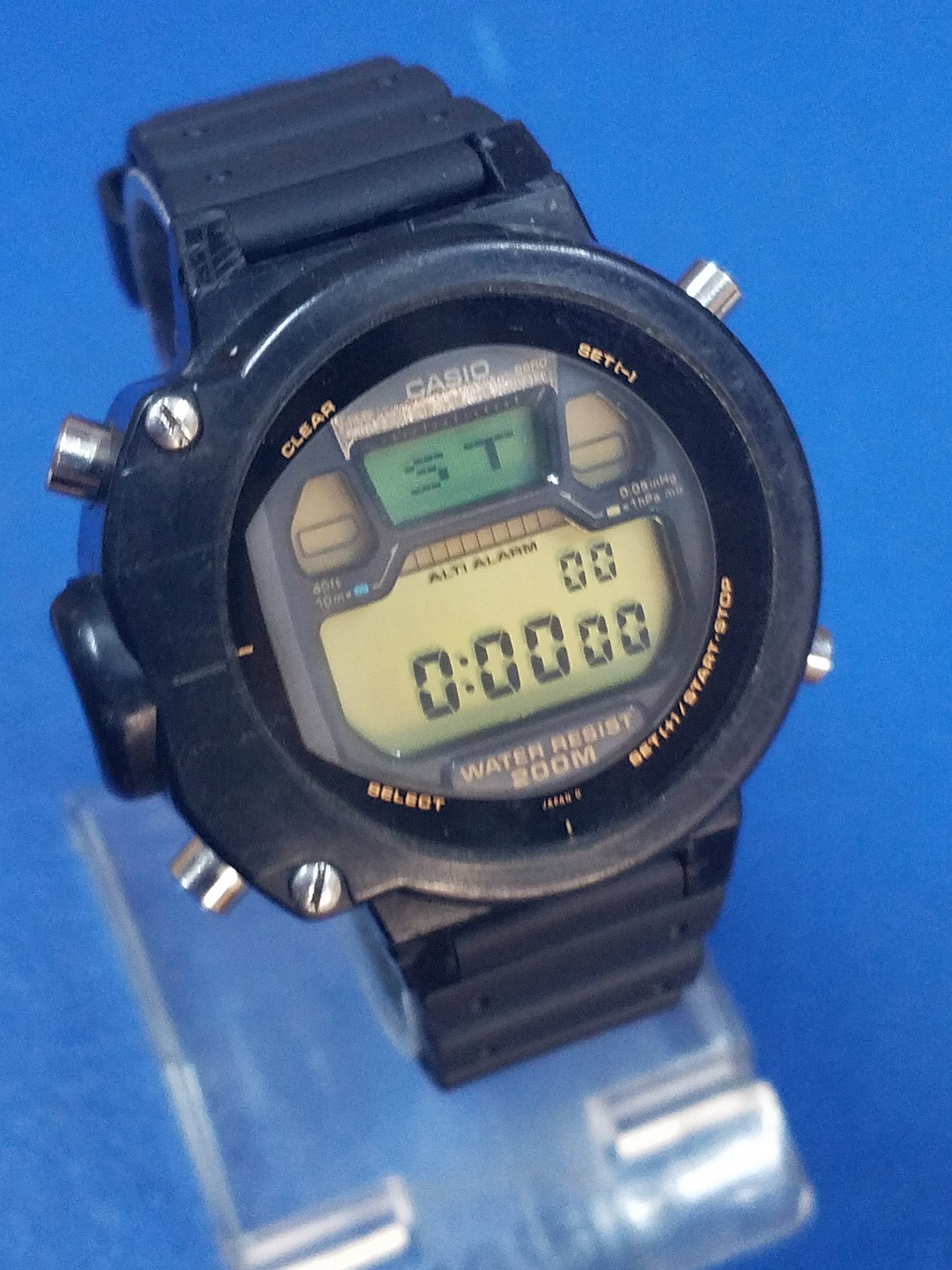 希少 カシオ ジーショック DW-6700 G-SHOCK