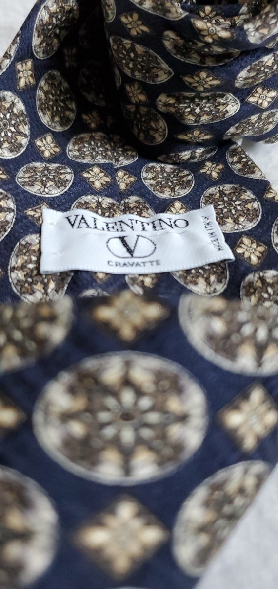 80s Valentino Caravatte Pure Italian Silk Designer