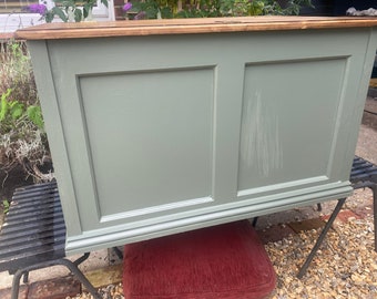 Handmade Olive Green Storage Bench: waxed and polished Top