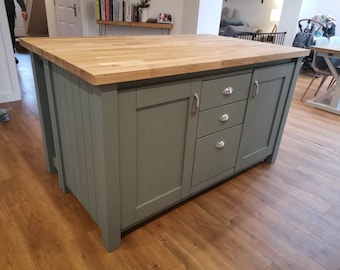 Kitchen island (The Harrogate) butcher block