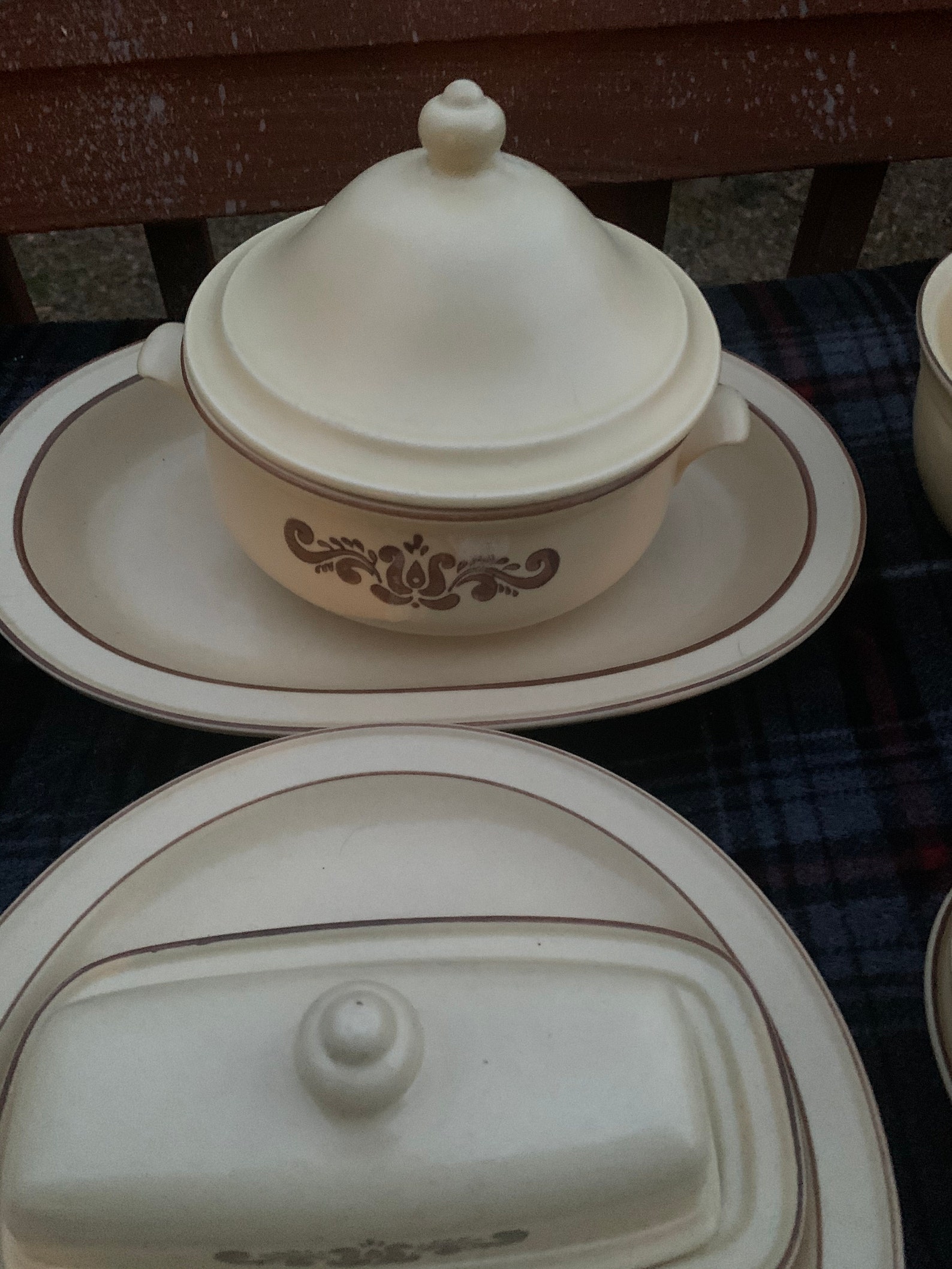 Vintage Pfaltzgraff Village 27 Piece Stoneware Dinnerware Set Etsy