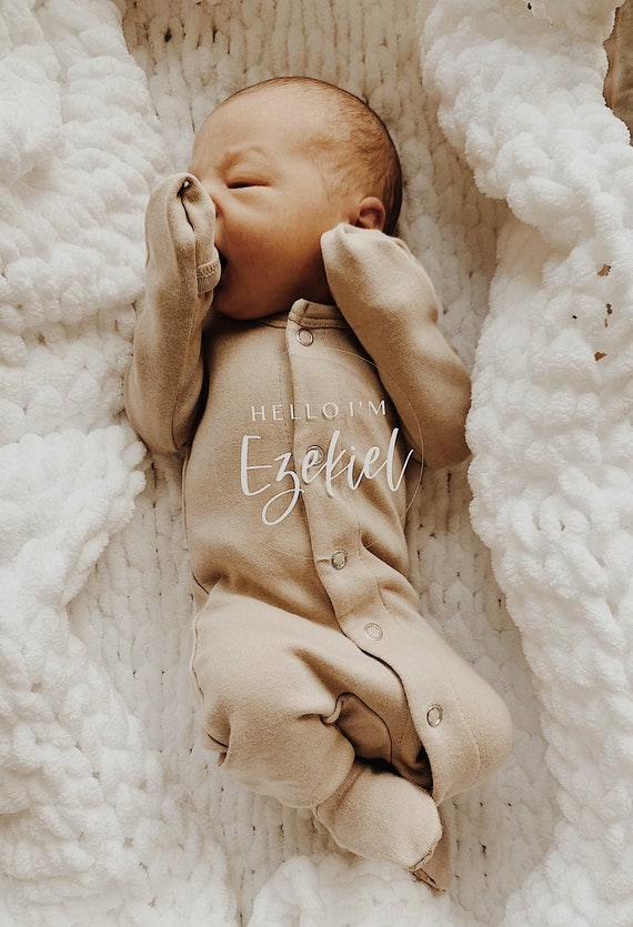 Hello Baby Sign Circle Baby Sign Hello Baby Name Custom Etsy