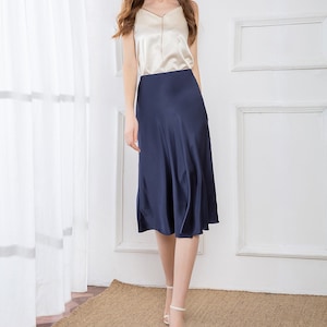 Lepton 100% Mulberry Silk Skirt - Navy Blue