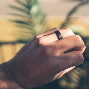 Black Hammered wedding Ring, Hammered silver Tungsten Carbide Band, white gold strip, Mens Ring, 8mm Tungsten, Wedding Band, Brushed Ring image 6