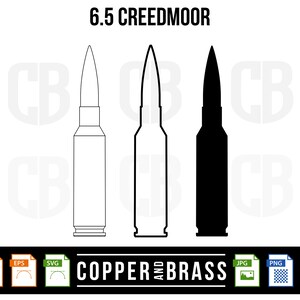 Könnte beinhalten: Eine digitale Illustration von drei 6,5 Creedmoor-Geschossen. Die Geschosse sind in Schwarzweiß umrandet und schwarz gefüllt. Der Text "6.5 CREEDMOOR" befindet sich oben im Bild. Der Text "COPPER AND BRASS" befindet sich unten im Bild.