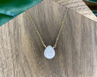 Rose Quartz Necklace / Dainty Rose Quartz Teardrop Pendant / 14k Gold Filled Flat Cable Chain