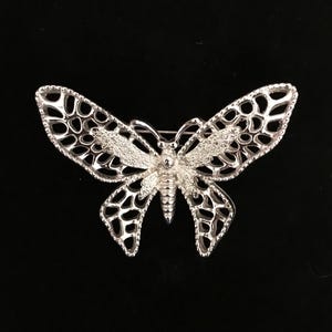 Sarah Coventry Vintage Silver Tone Butterfly Pin Brooch