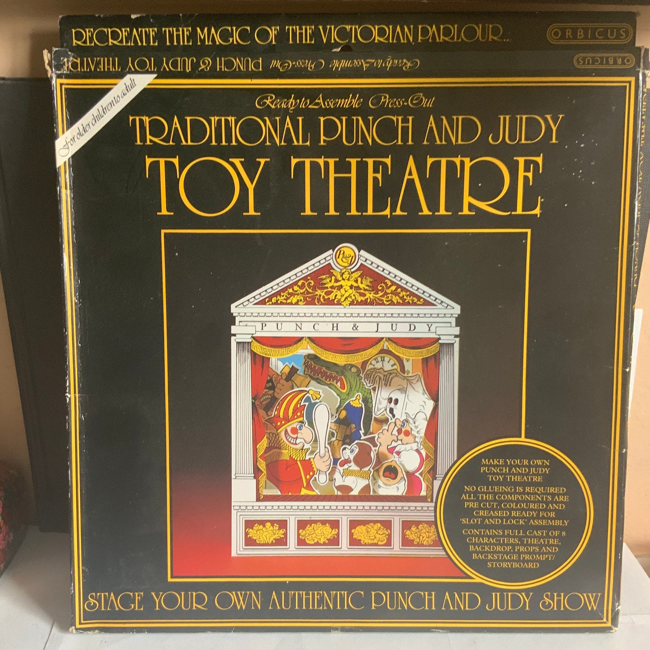 Orbicus Ready to Assemble Press Out Traditional Punch and Judy Toy