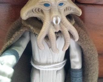 Vintage 1983 Star Wars Orange Cape Squid Head Action Figure
