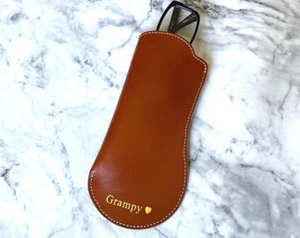 Estuche de piel personalizado para gafas, regalo personalizado para la abuela, regalo para el abuelo, regalo único para mamá y papá