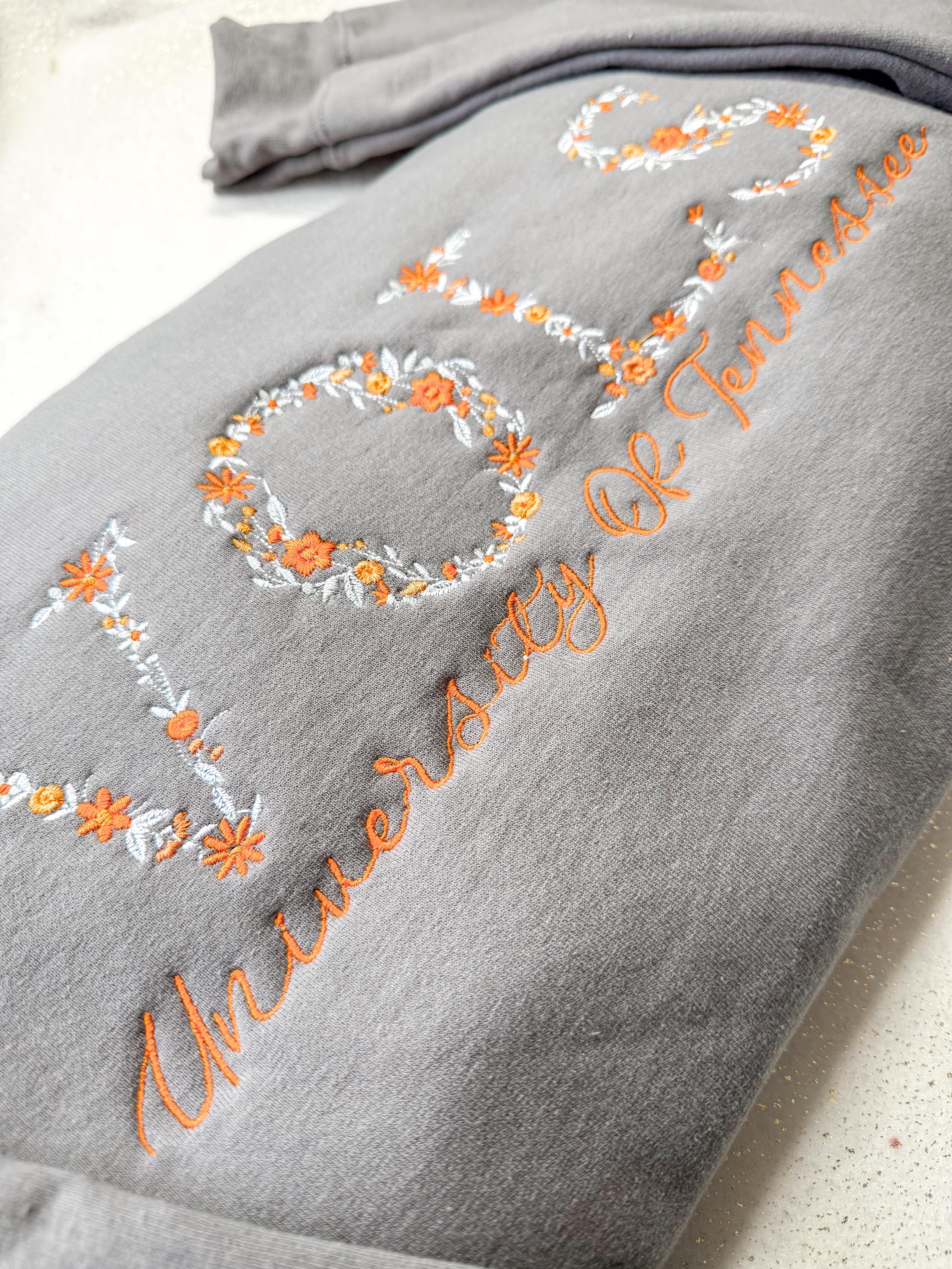 LivyLu Tennessee Vols Block Puff Ink Crop Tee