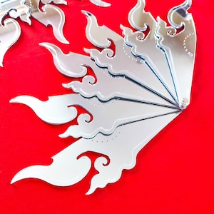 Decorative Fan • Asian Mirror Fan • Samurai Weapon Inspired • Gothic Kitana Cosplay Fan • Silver Metallic