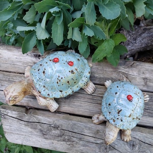 Ceramic turtle pair
