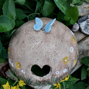 Ceramic bumblebee castle / insect hotel